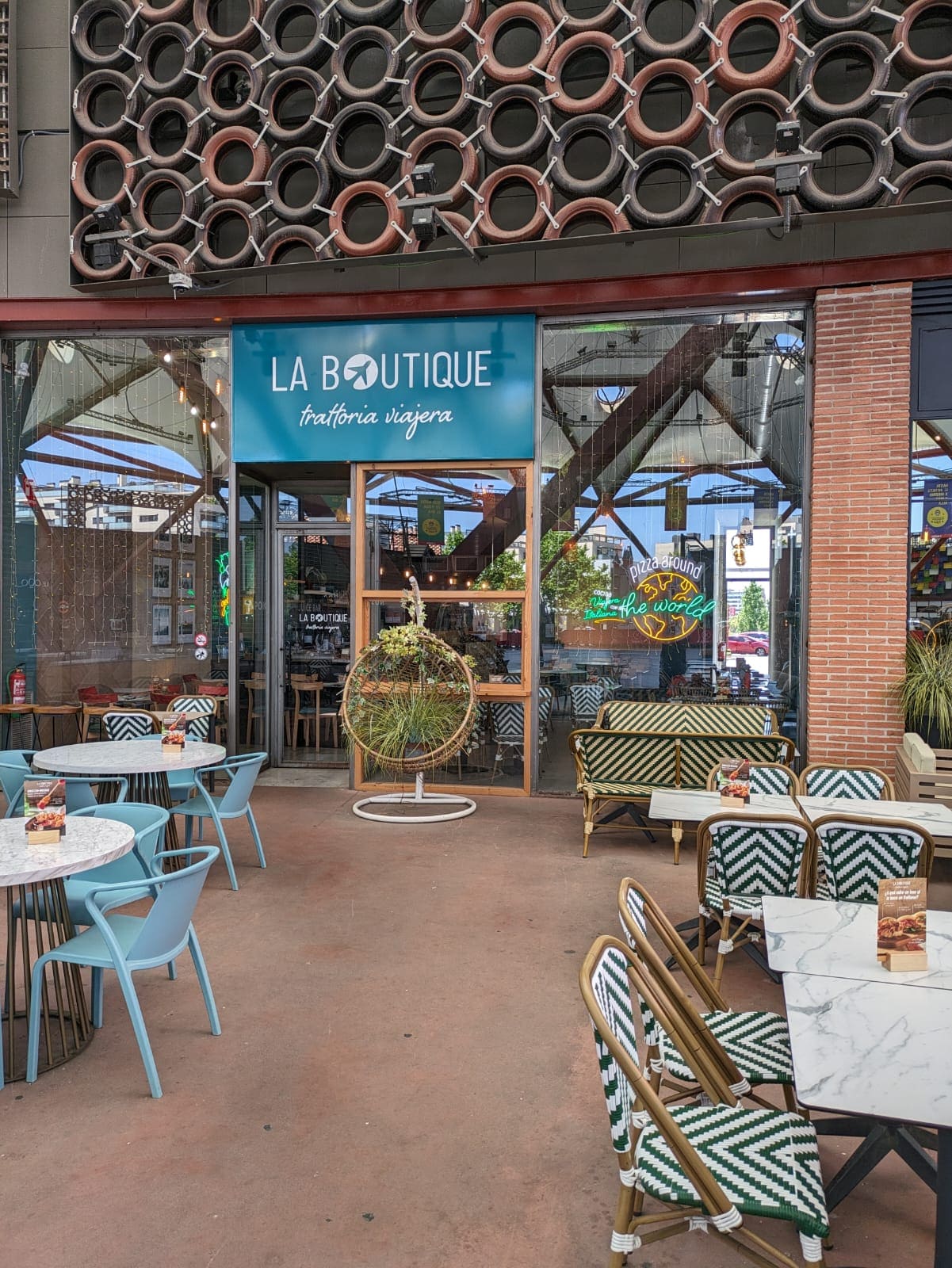 La-boutique-trattoria-viajera_fachada_01