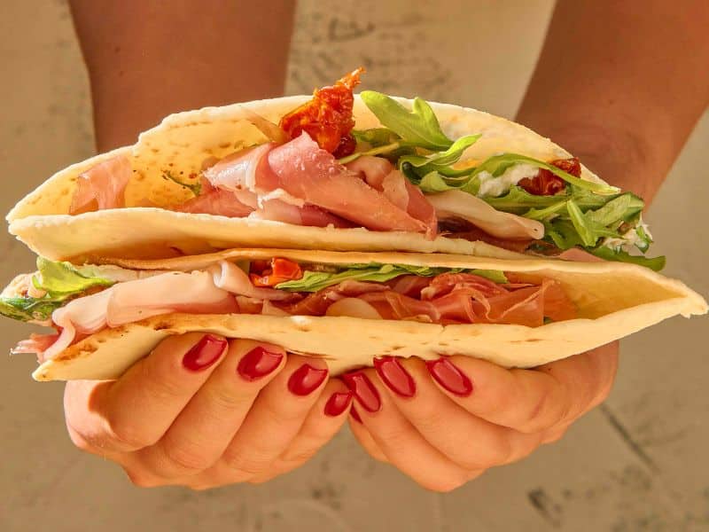 piadina trentina con speck italiano